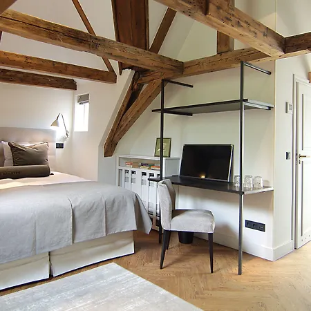 ذا بولستر فندق 4*