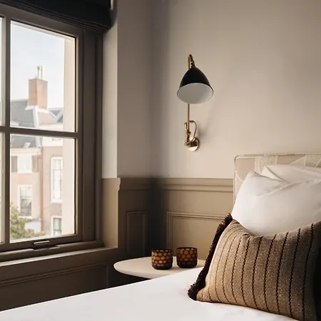 Adam Downtown 4*